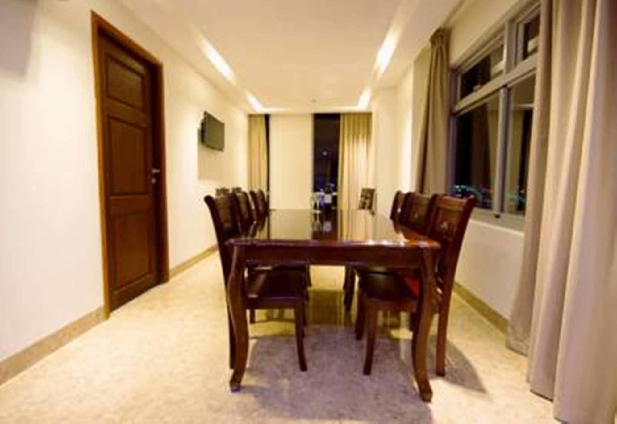 Bao Quyen Hotel Da Nang Luaran gambar